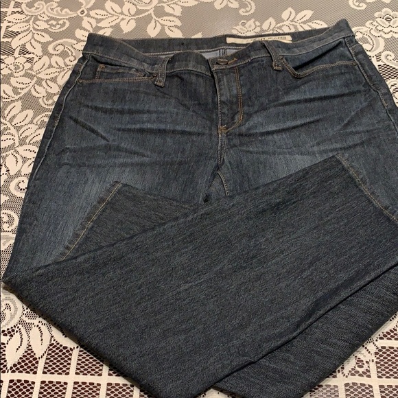 DKNY Skinny Jeans Size 8 Petite - Picture 2 of 5
